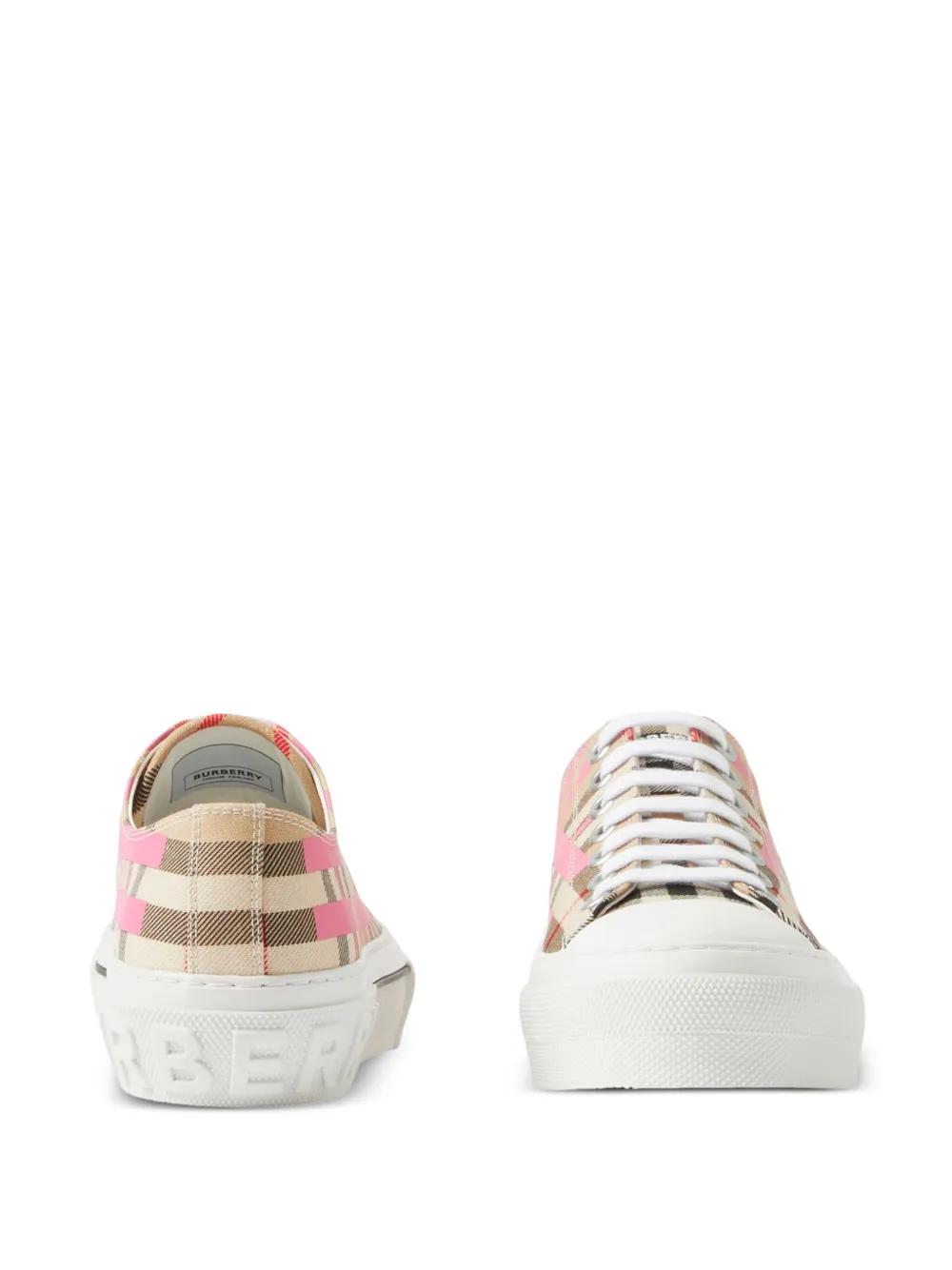 burberry-pink-Check-Print-Lace