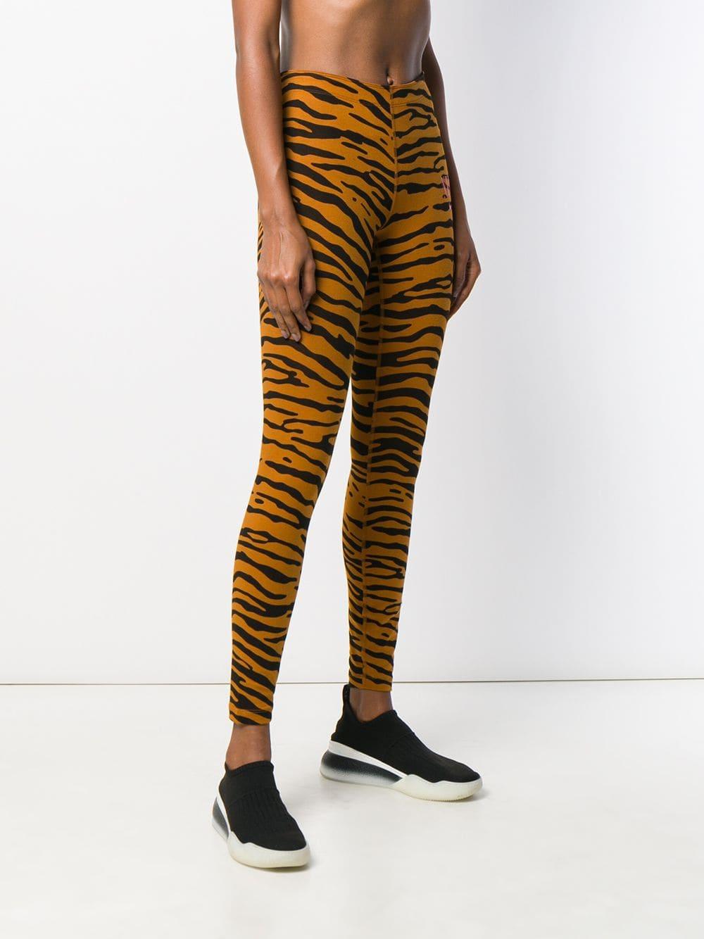 Nike Tiger Print leggings in Brown | Lyst