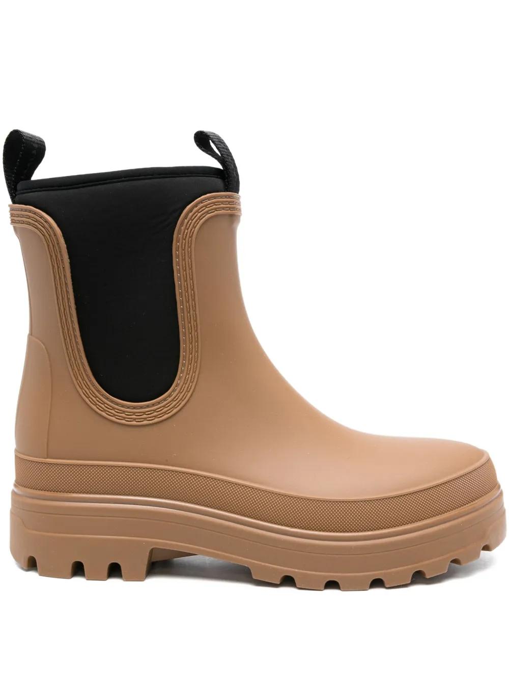 【関税込み】Sofie D'Hoore ベージュ Fabulous チェルシーブーツ Sofie D'hoore 65mm Fabulous Chelsea Boots | Black | FARFETCH