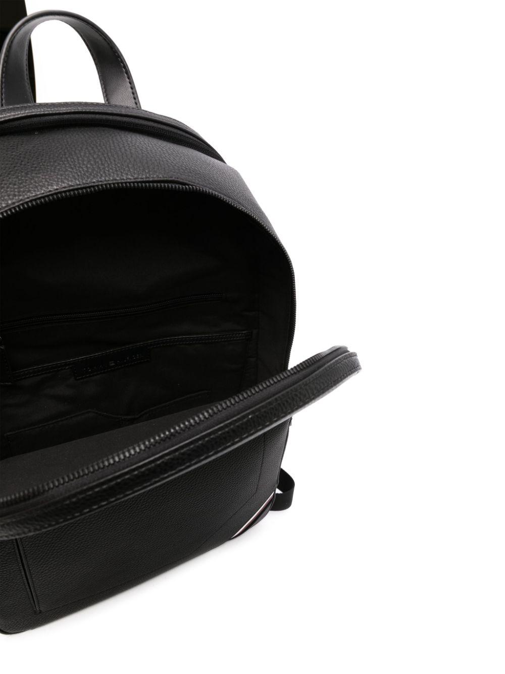 Tommy Hilfiger Logo-plaque Leather Backpack in Black for Men | Lyst