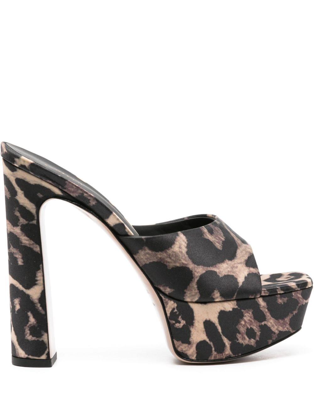 express delivery Le Silla Women s Black Resort 140mm Leopard print