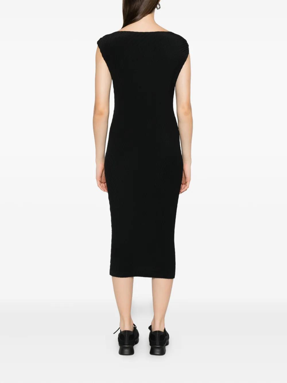ワンピース ISSEY MIYAKE SS25 STREAM LONG DRESS (IM56KH822 15) IM56KH822 – ISSEY MIYAKE EU