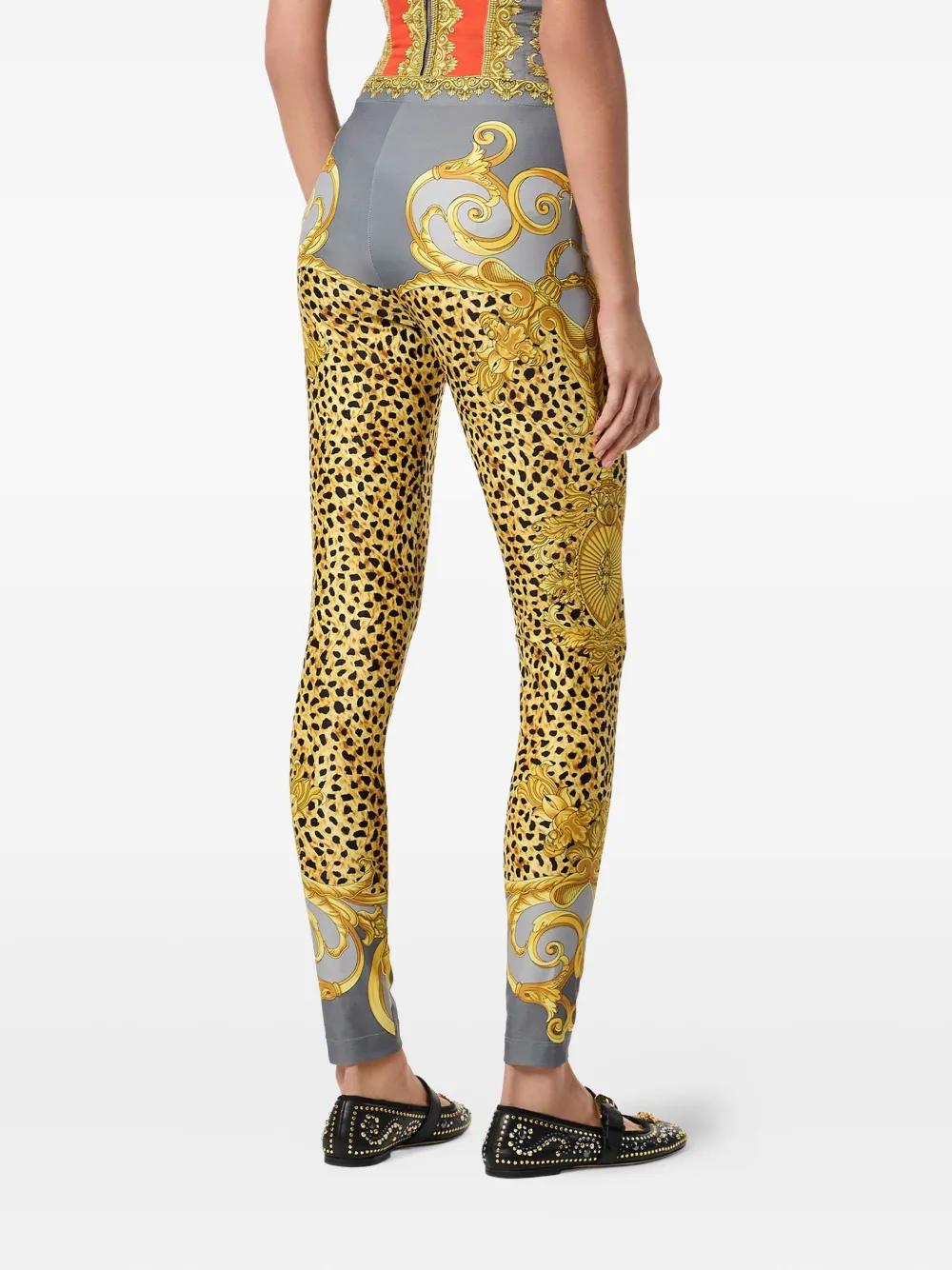 スパッツ・レギンス VERSACE Women Straight Pants 10039001A11741 5BC60 green スパッツ・レギンス VERSACE Women Straight Pants