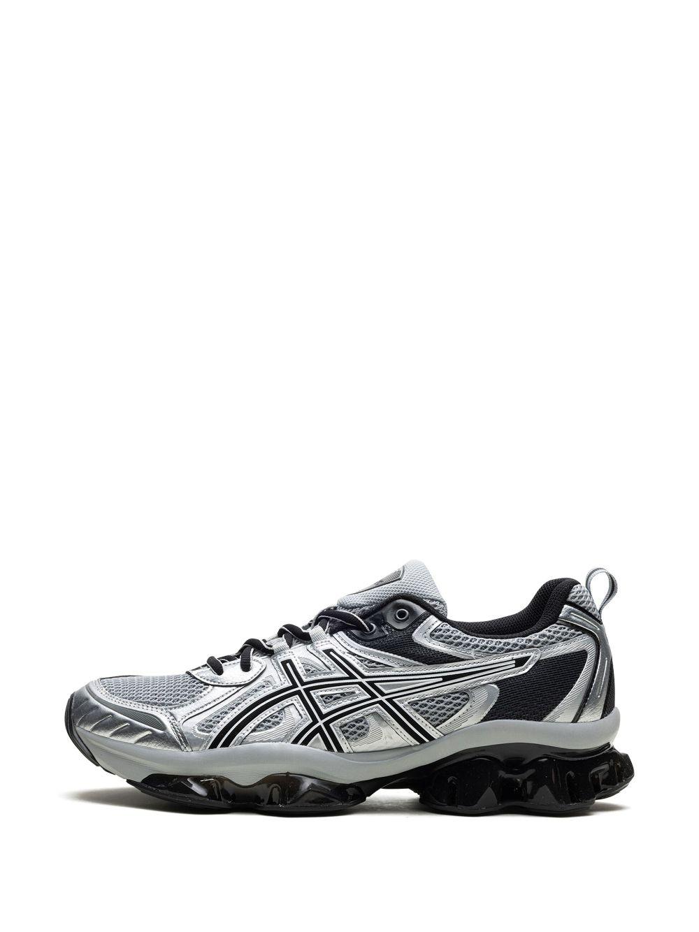 asicsr-grey-Gel-Quantum-