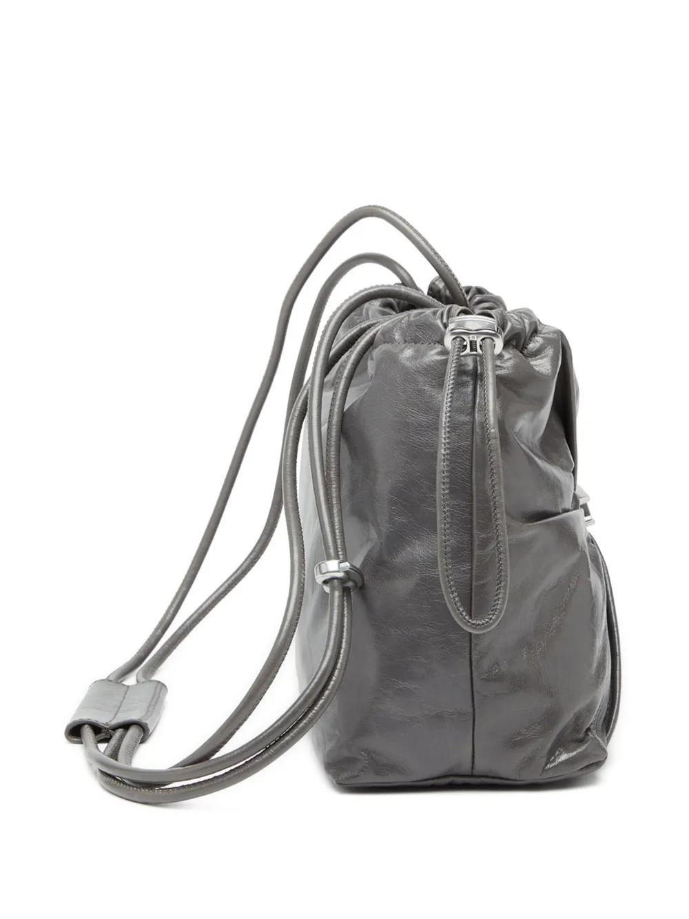 【DIESEL】Scrunch-D Bucket Women's Scrunch-D-Bucket bag in shiny wrinkled leather