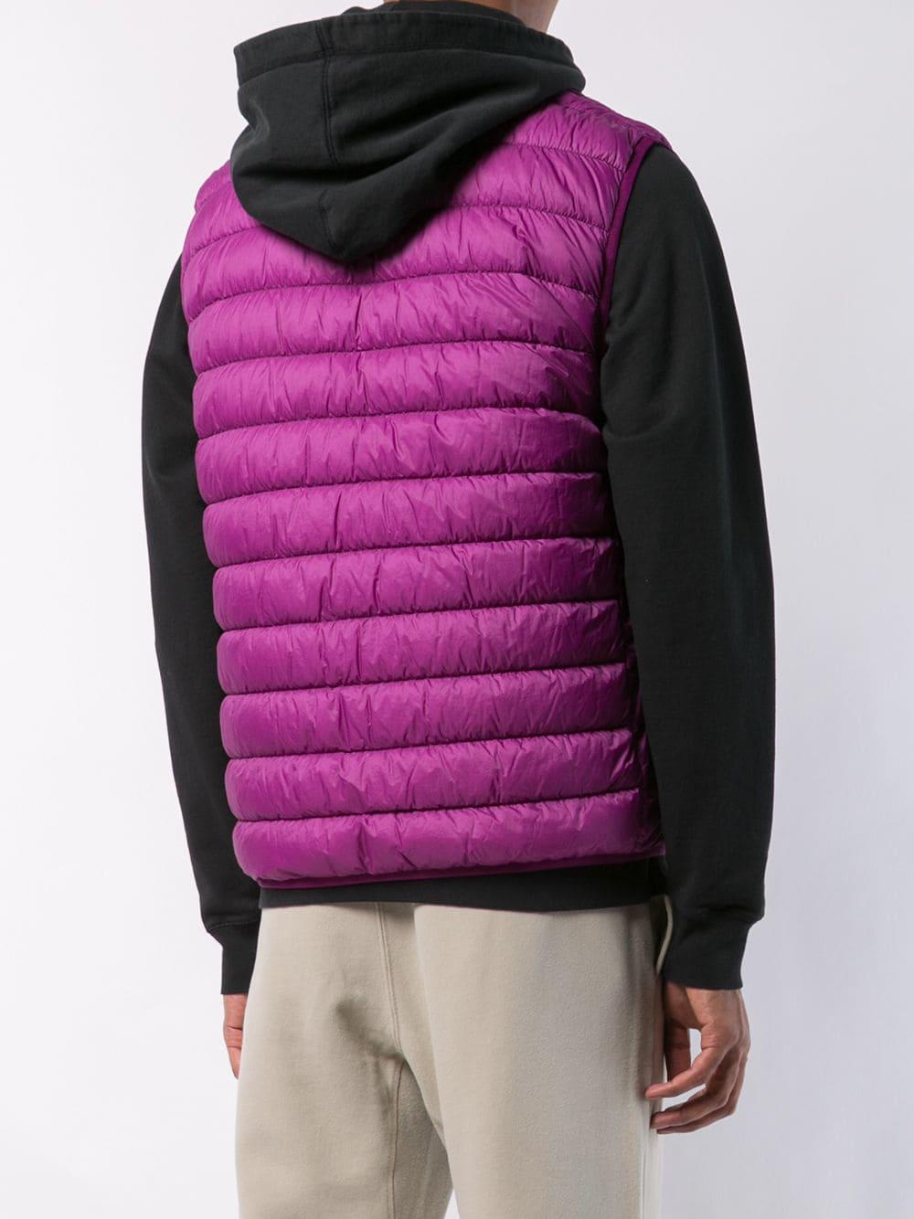 Stone Island Garment Dyed Micro Yarn Down Packable Gilet in Pink for Men |  Lyst Canada