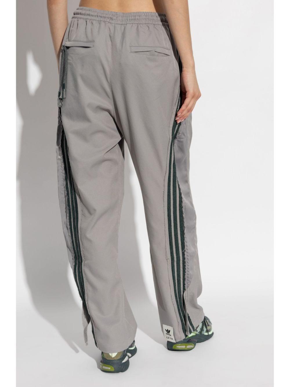 Adidas sweatpants dam hotsell
