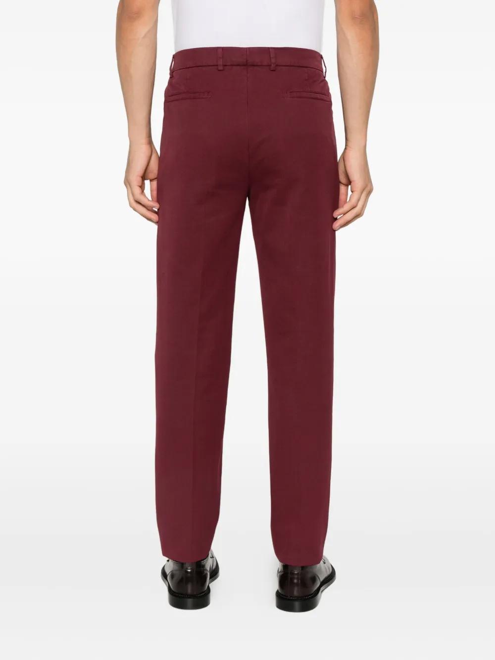 メンズ Brunello Cucinelli プリーツ パンツ レッド | Lyst