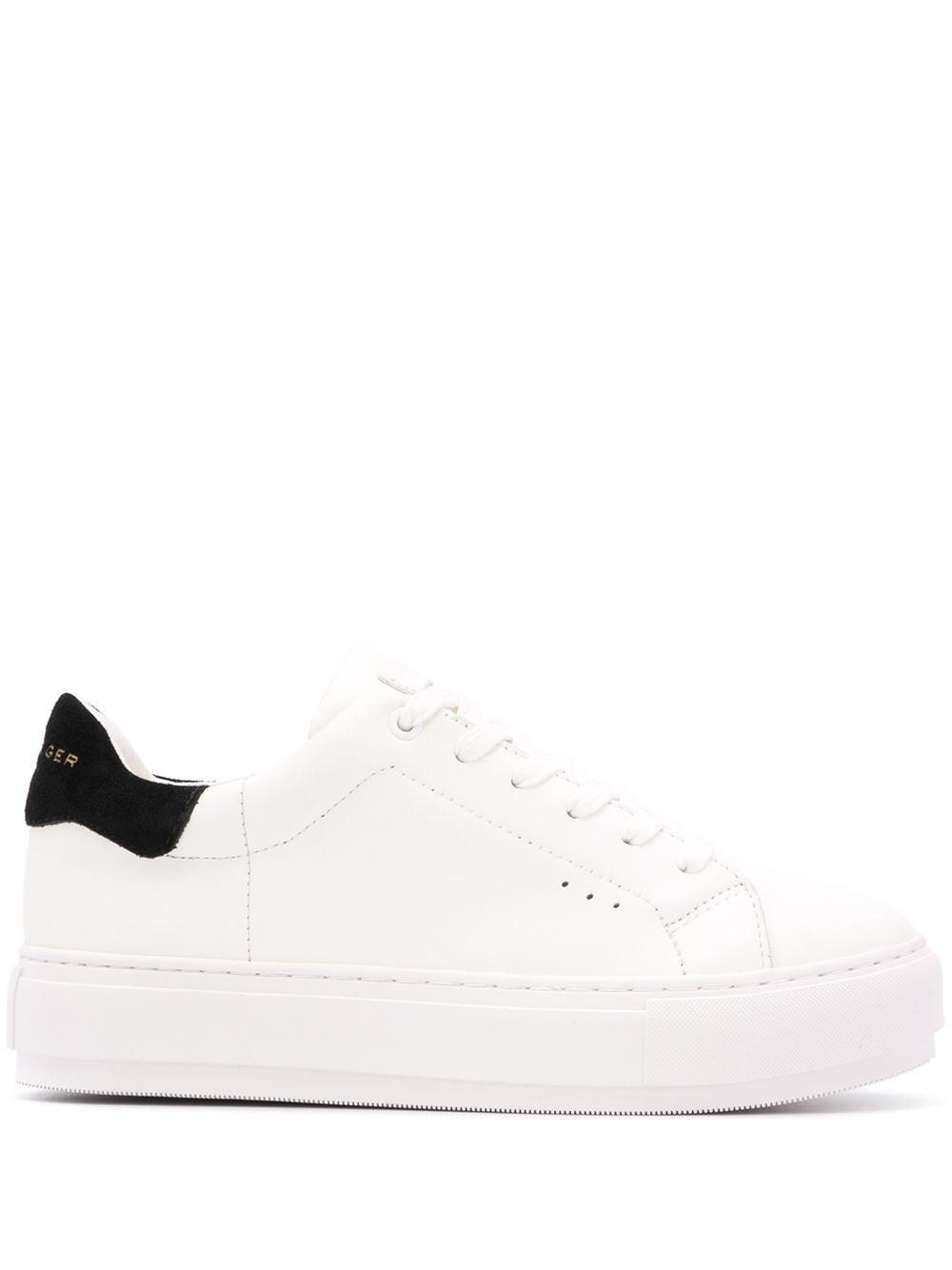 Kurt Geiger Leather Laney Flat Sneakers in White - Lyst