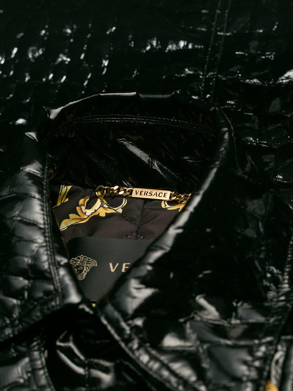 Download Versace Synthetic Mock Croc Vinyl Trench Coat in Black - Lyst