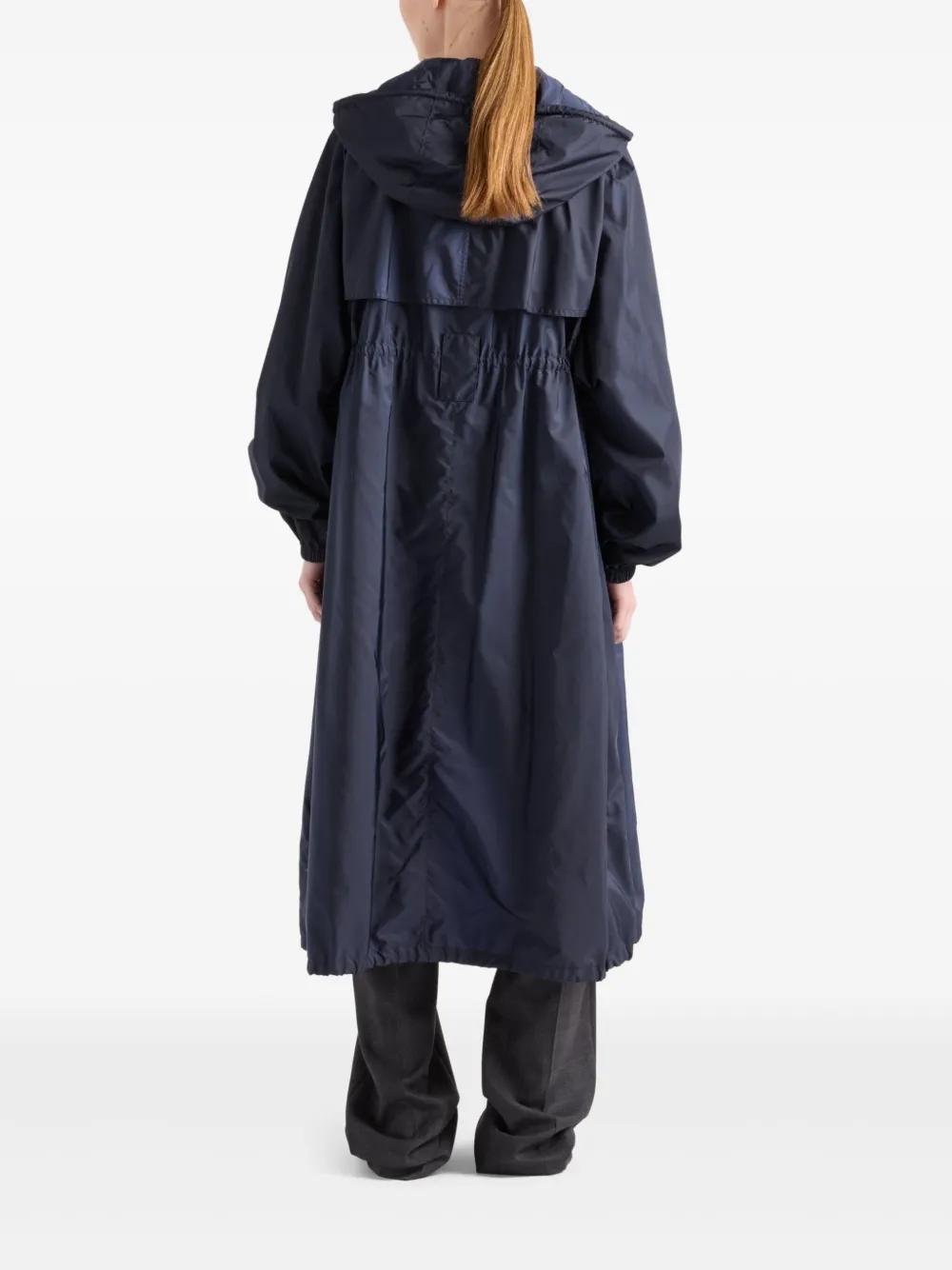 Prada Long Lightweight Re-Nylon Raincoat in Blue | Lyst