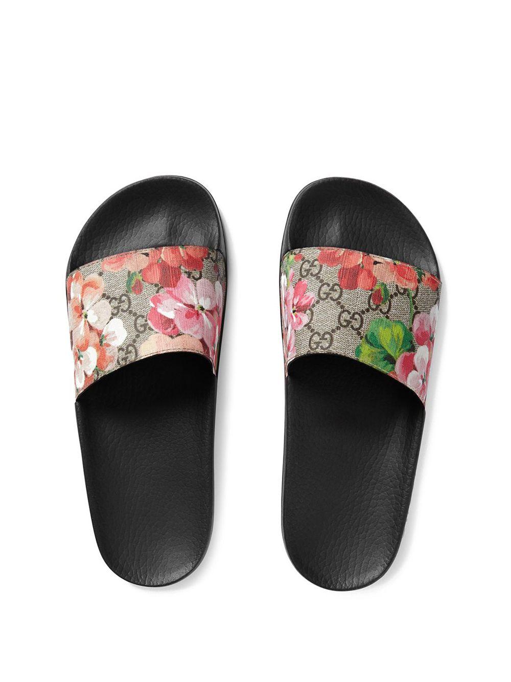 Gucci GG Blooms Supreme Slide Sandals in White | Lyst UK