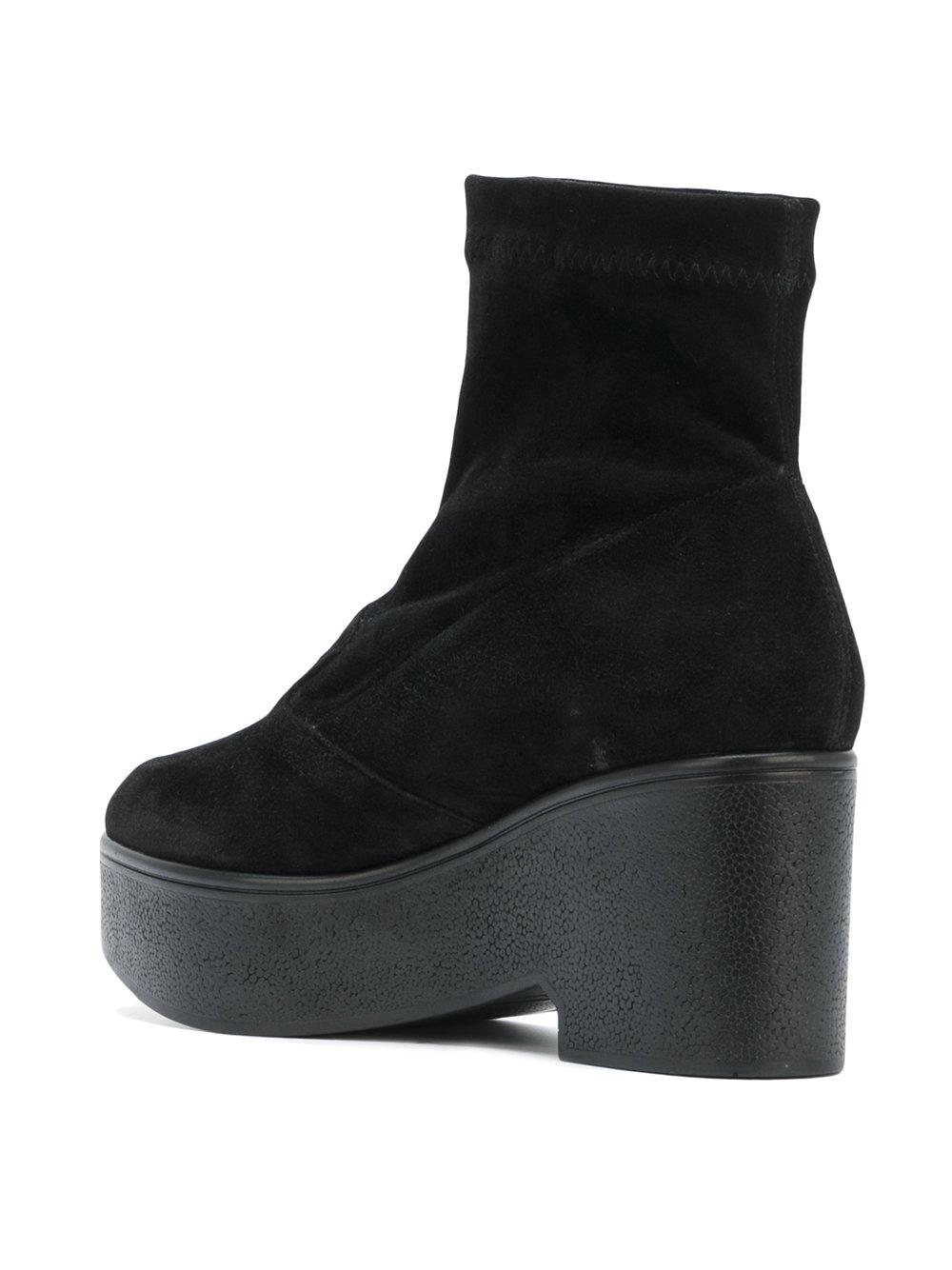 Pre owned frye boots This website uses cookies to give you the best browsing experience possible. If you continue to use this website without changing your browser’s cookie settings you agree to this use of cookies.