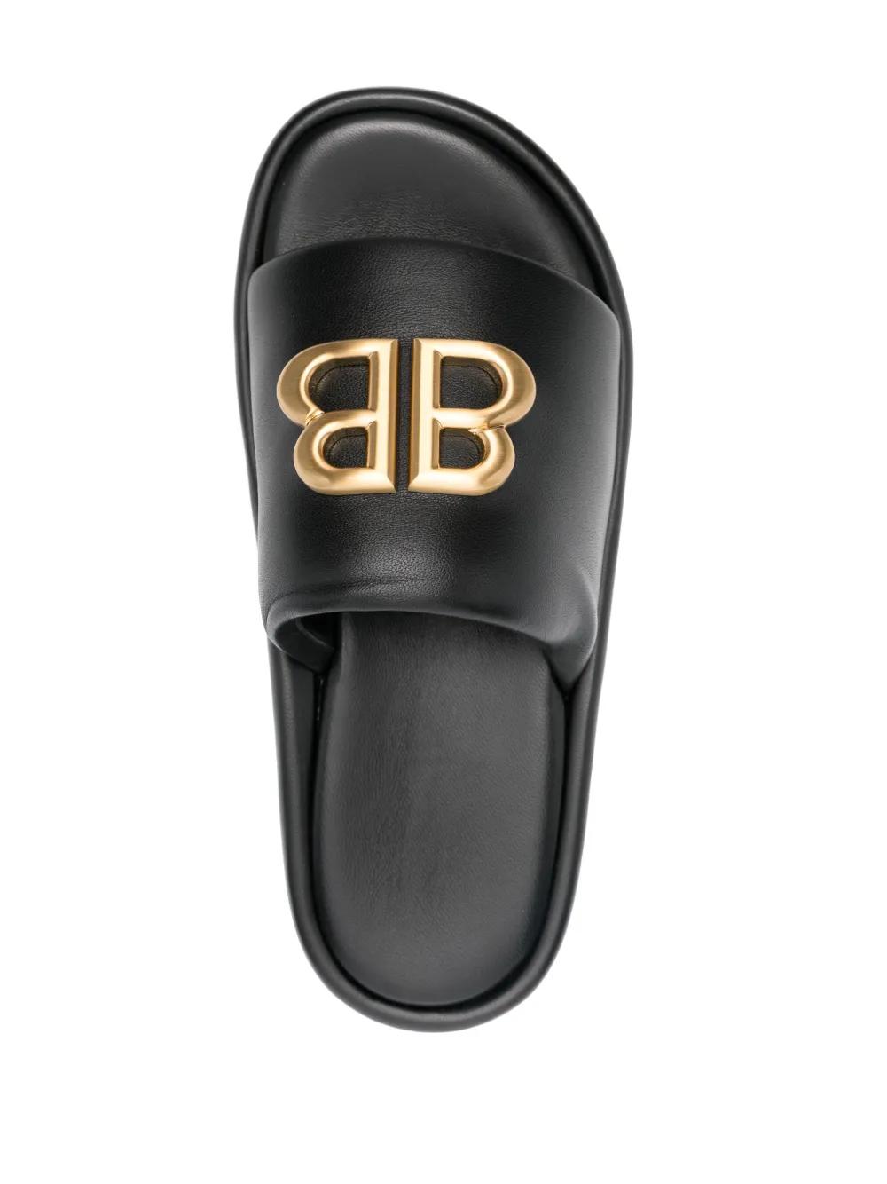 【BALENCIAGA】光沢のあるレザーのBBサンダル 80mm Balenciaga Bb シャイニーレザースライドサンダル 80mm ブラック