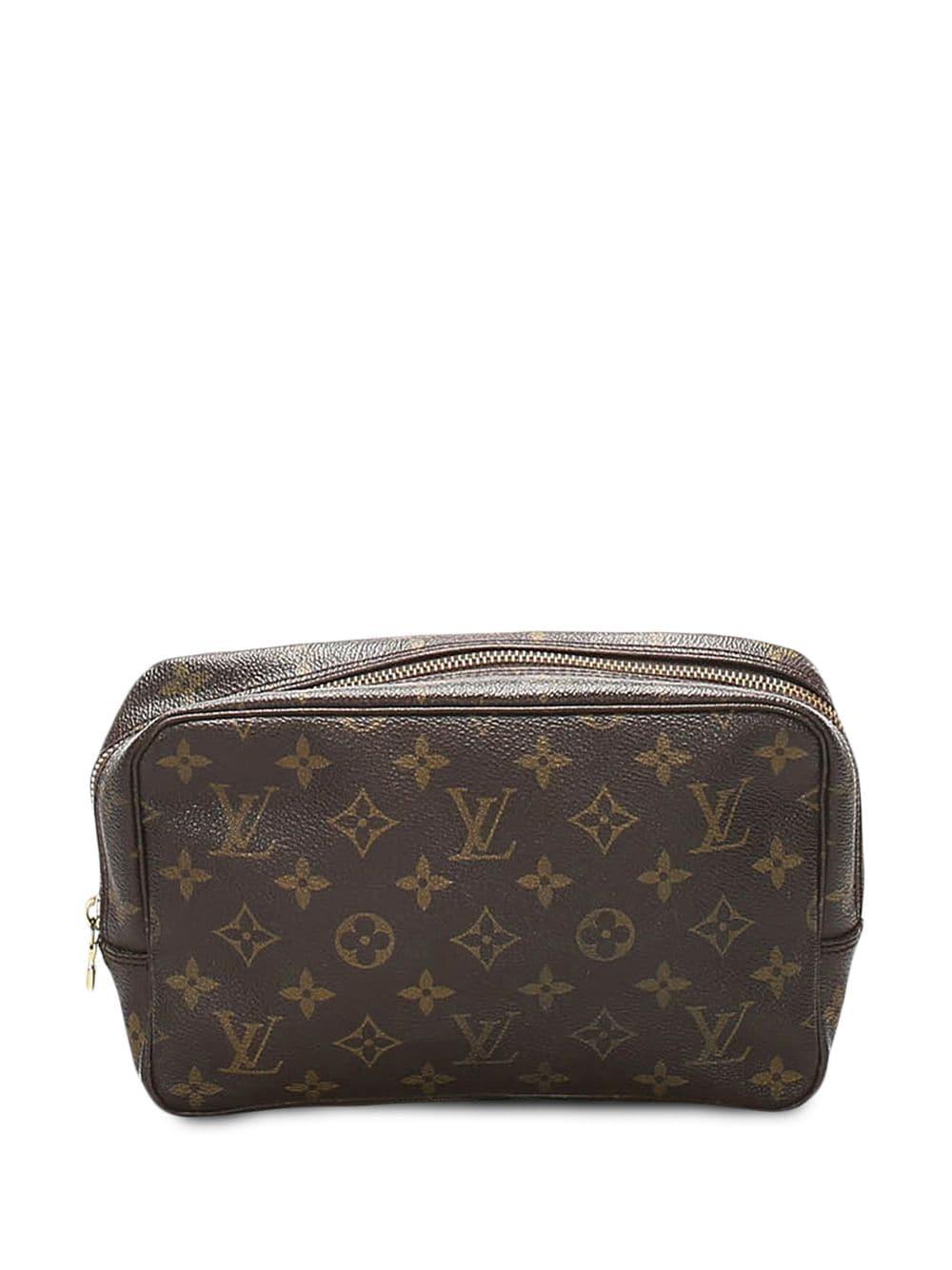 Louis Vuitton Canvas Trousse Toilettas in het Bruin - Lyst