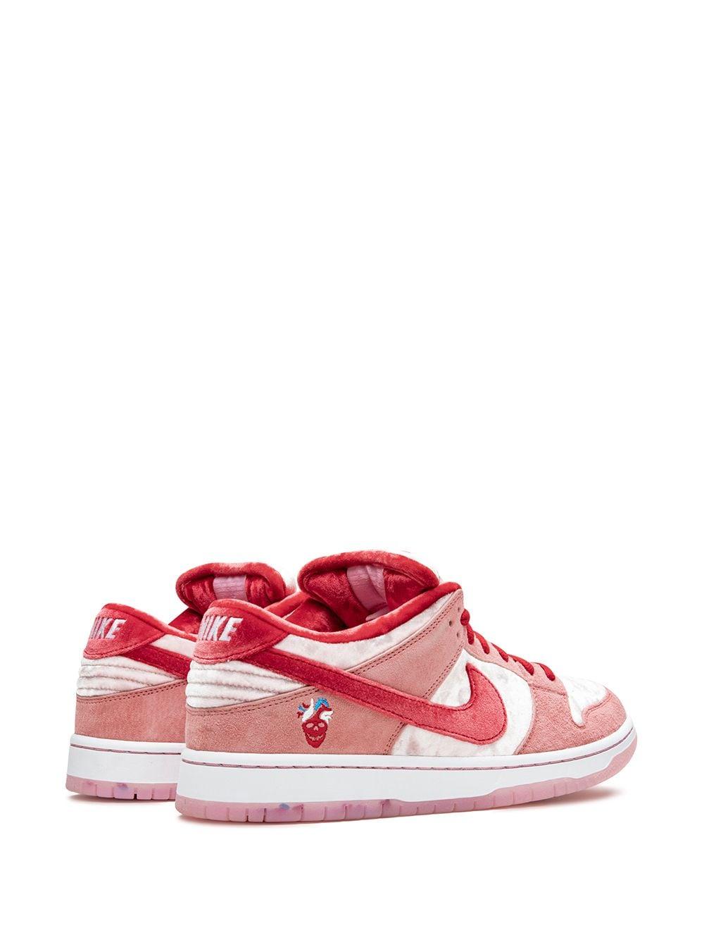 Nike Dunk Low Pro Sneakers in Pink for Men - Lyst