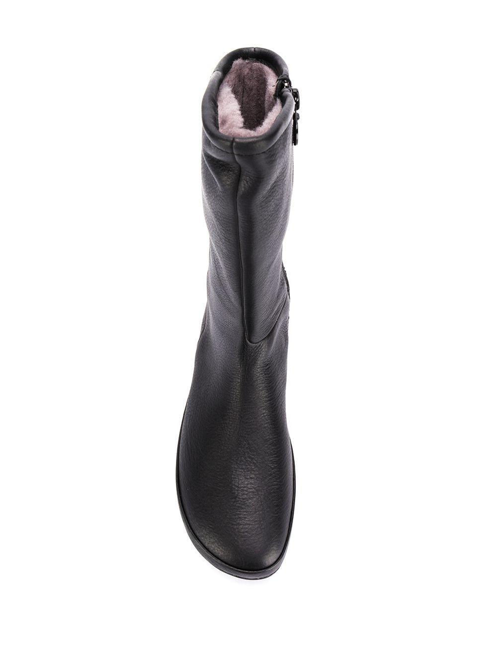 camper right nina boots