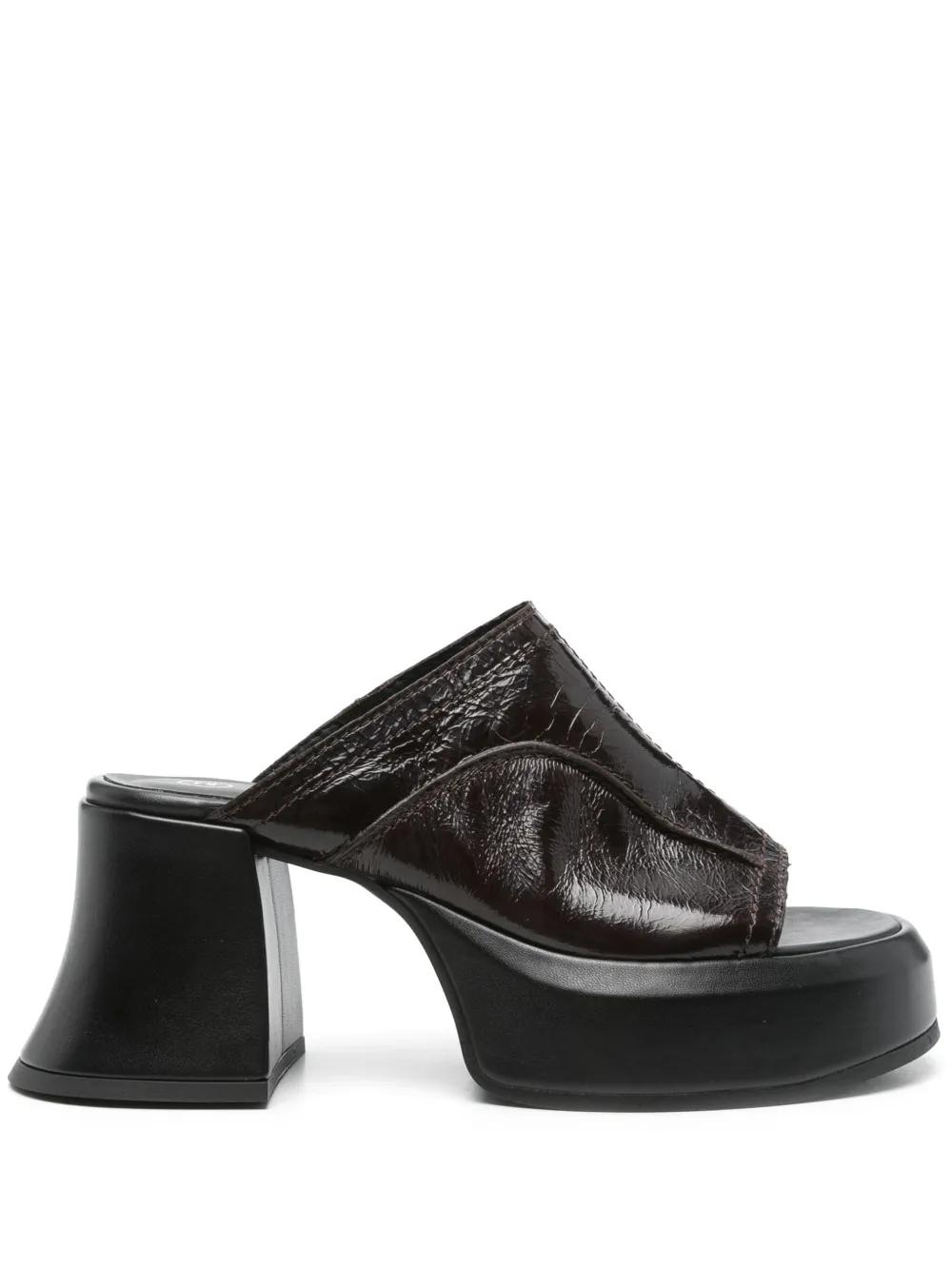 【関税込み】Miista ブラック Beverly ヒールサンダル Miista Beverly Heeled Sandals In Black - 62% Off | Editorialist