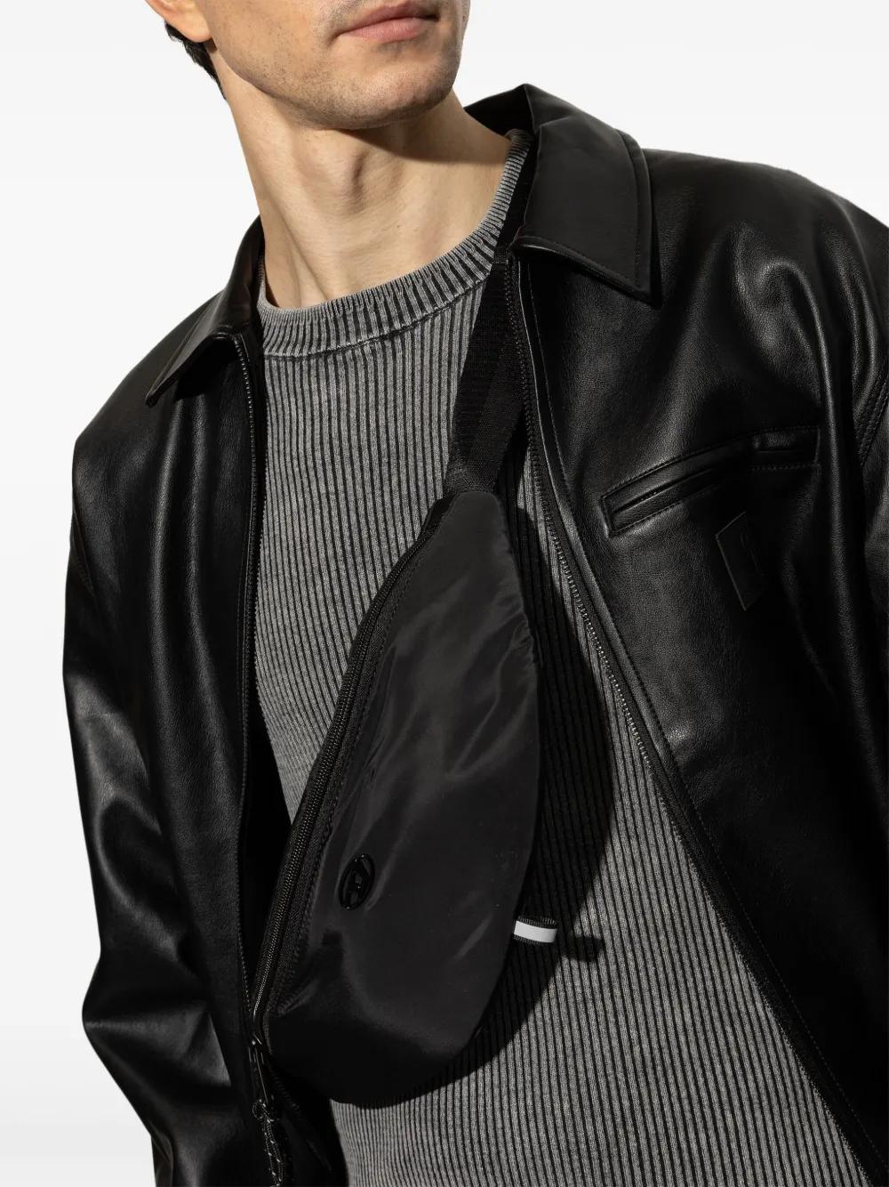 国内直営*DIESEL*d-pack beltbag x オーバルDロゴ ベルトバッグ Men's D-Pack-Belt bag in satin-touch fabric | Black | Diesel