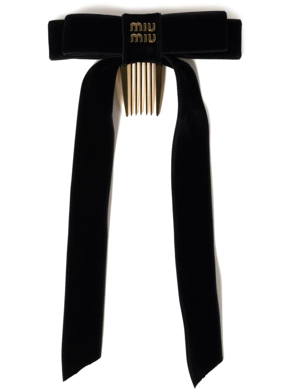 Miu Miu Velvet Hair Clip in Black | Lyst display picture 2