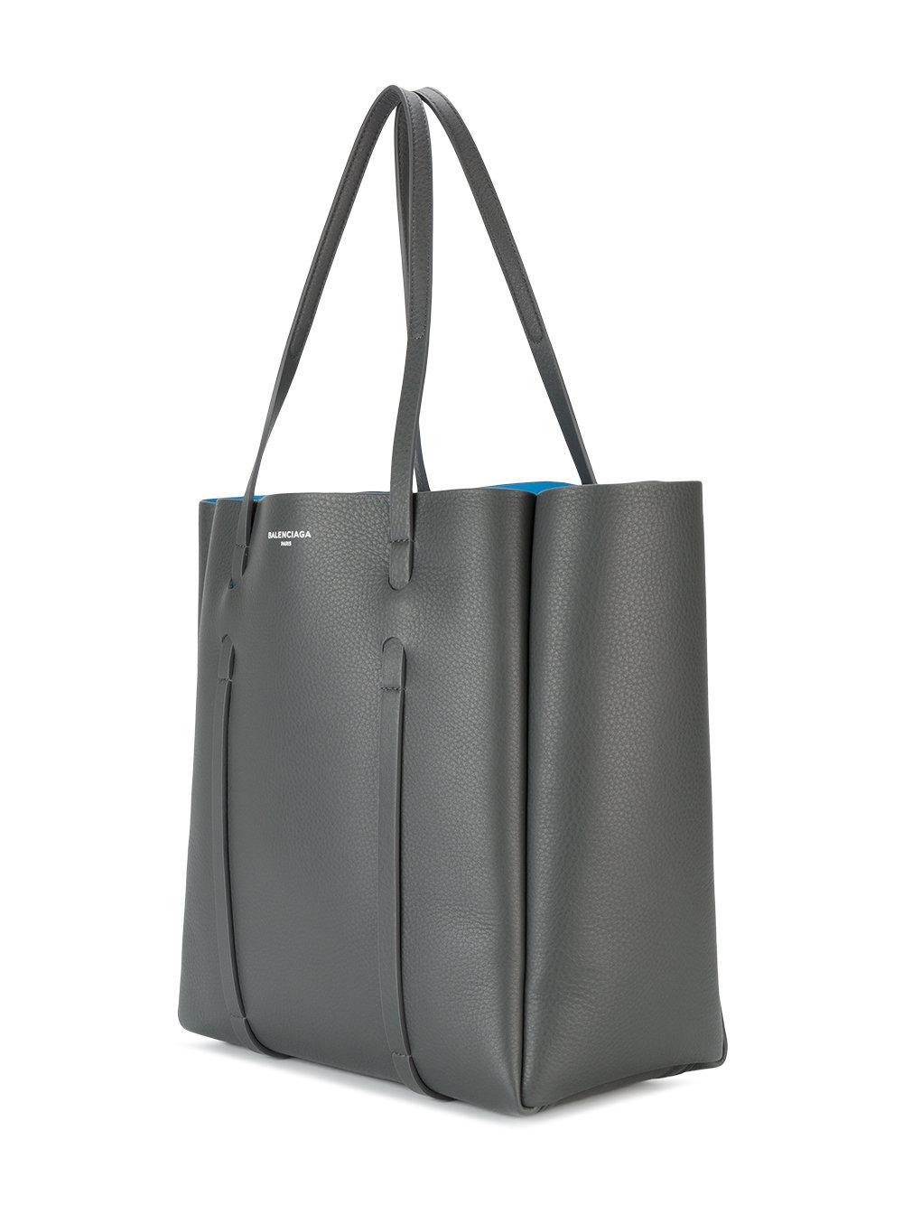 Balenciaga everyday tote medium hotsell
