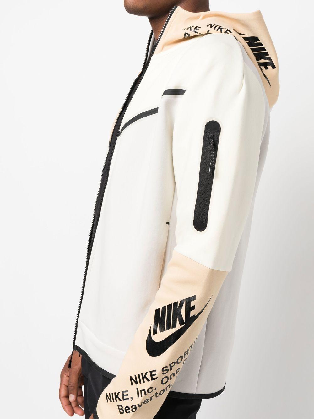 メンズ Nike Nsw Tech Fleece グラフィック ジャケット ナチュラル | Lyst