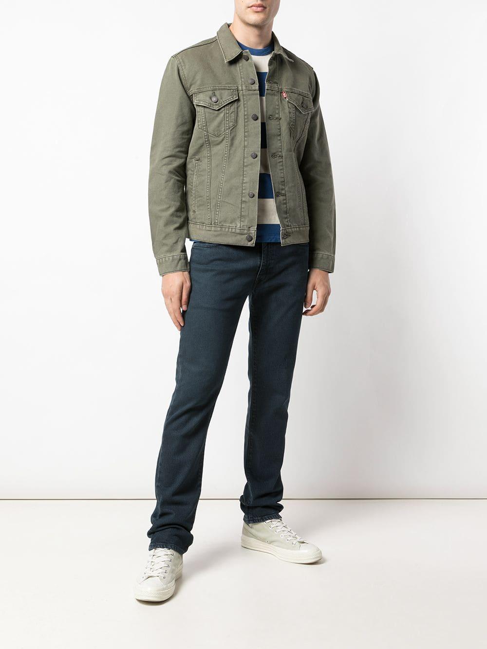 thumbnail image 2 of Levi's Men's Denim Cotton Trucker Jacket – Button Front, Classic Style, Regular Fit 2 of 5