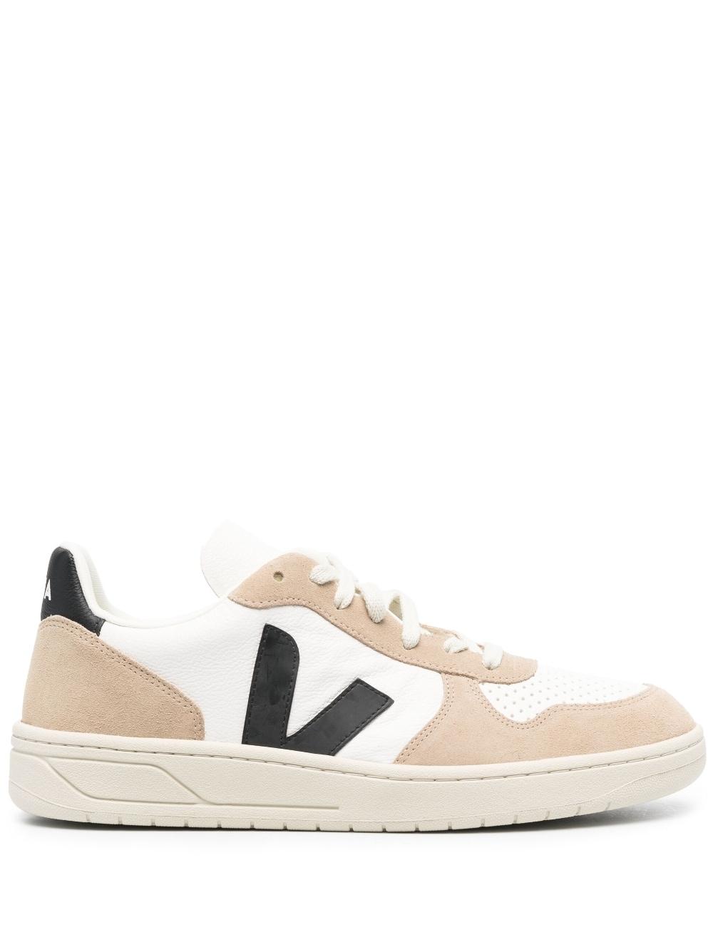 Veja V10 Chromefree Lowtop Sneakers in Natural for Men Lyst