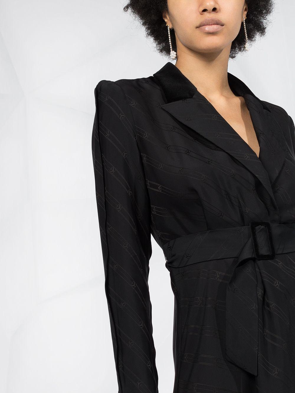 masquerade dress code