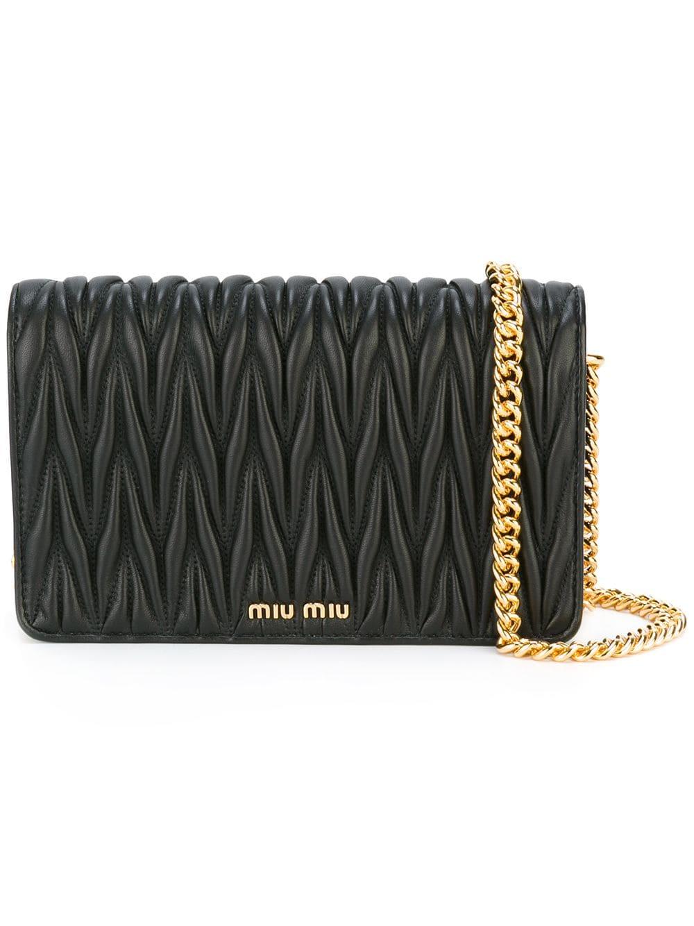 miu miu wallet on chain