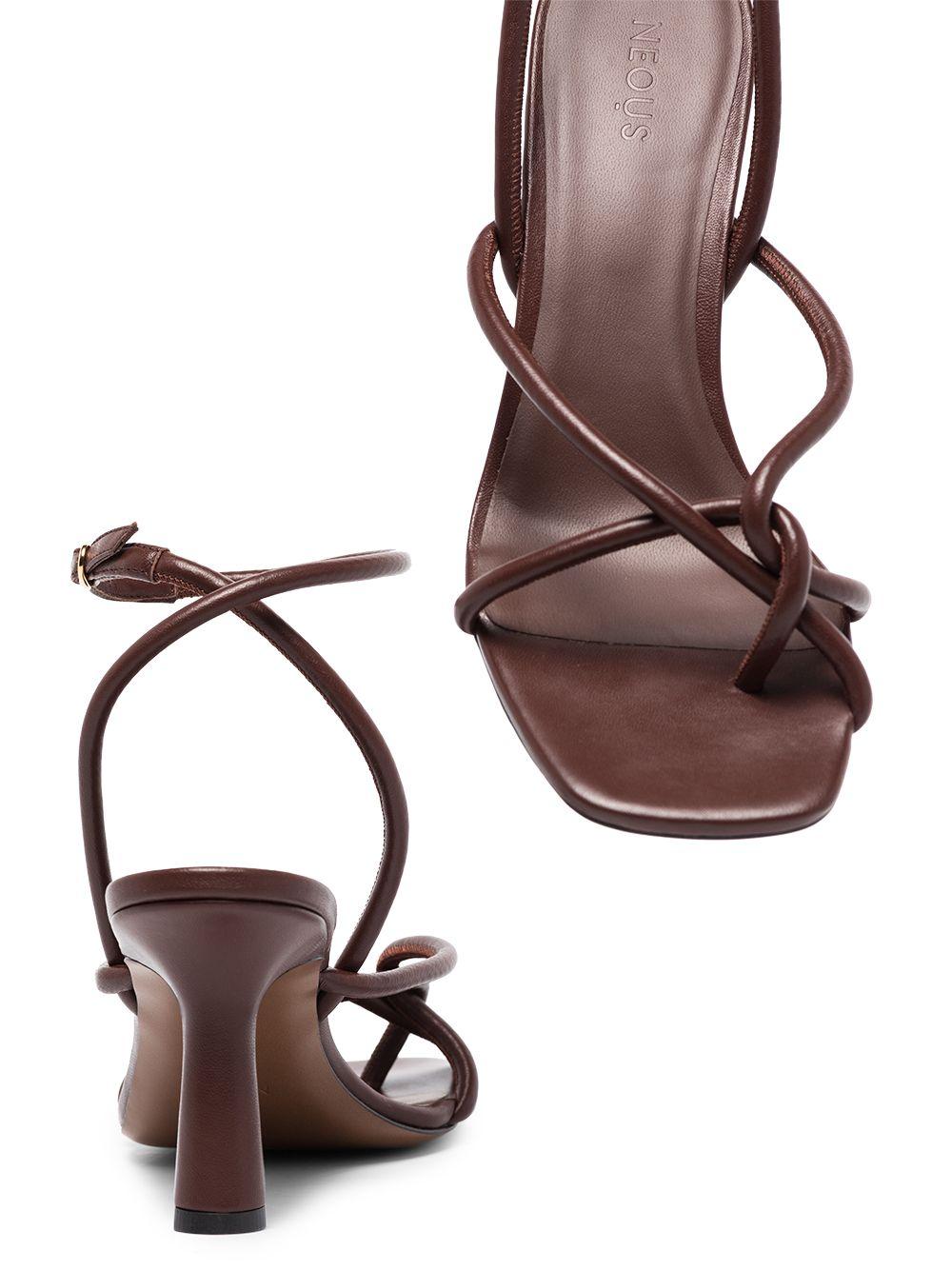 neous flat sandals
