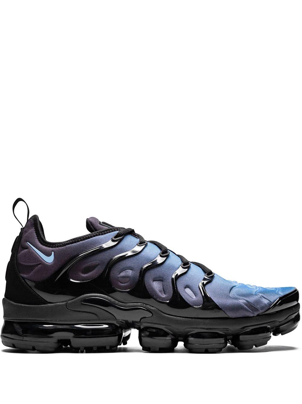 mitología espina Canoa Nike Air Vapormax Plus Sneakers in Black for Men | Lyst