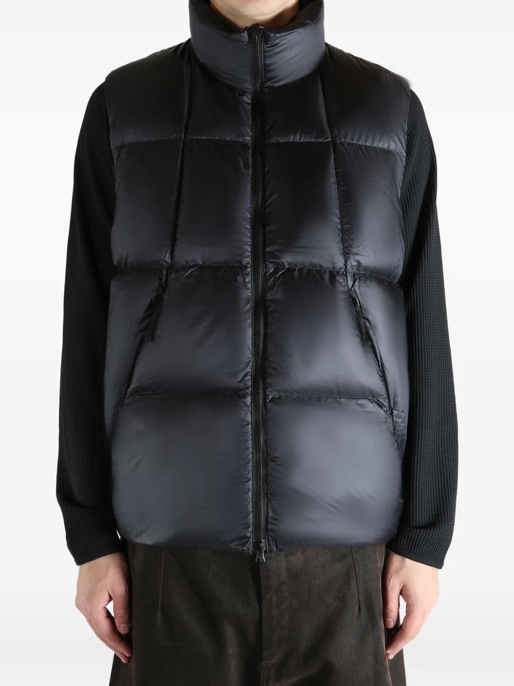 goldwin-black-Padded-Zip-