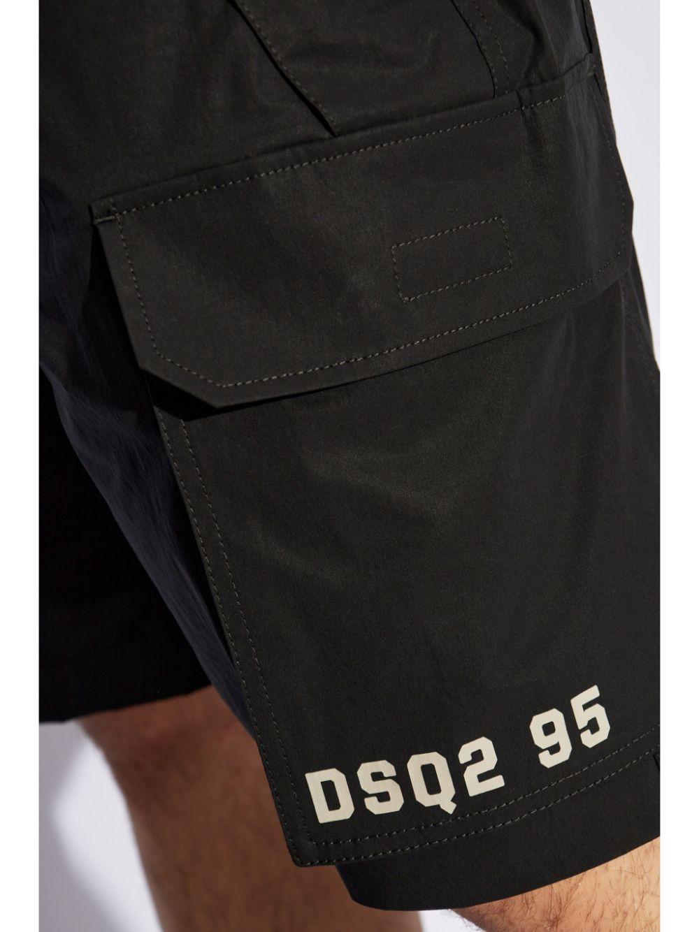 DSquared² メンズ ブラック カーゴショーツ ハーフパンツ