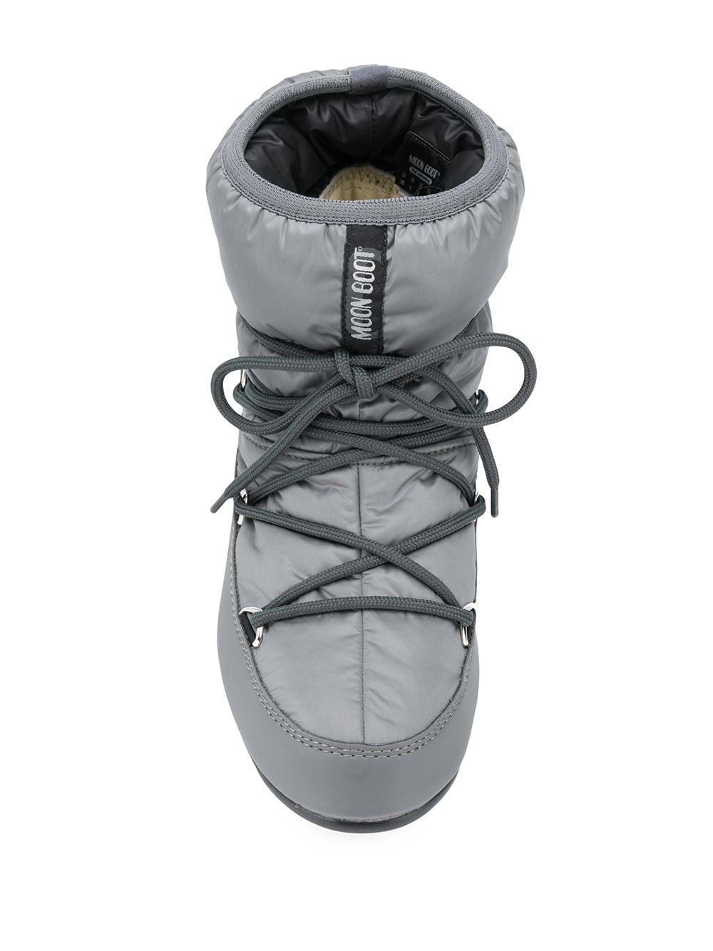 grey moon boots