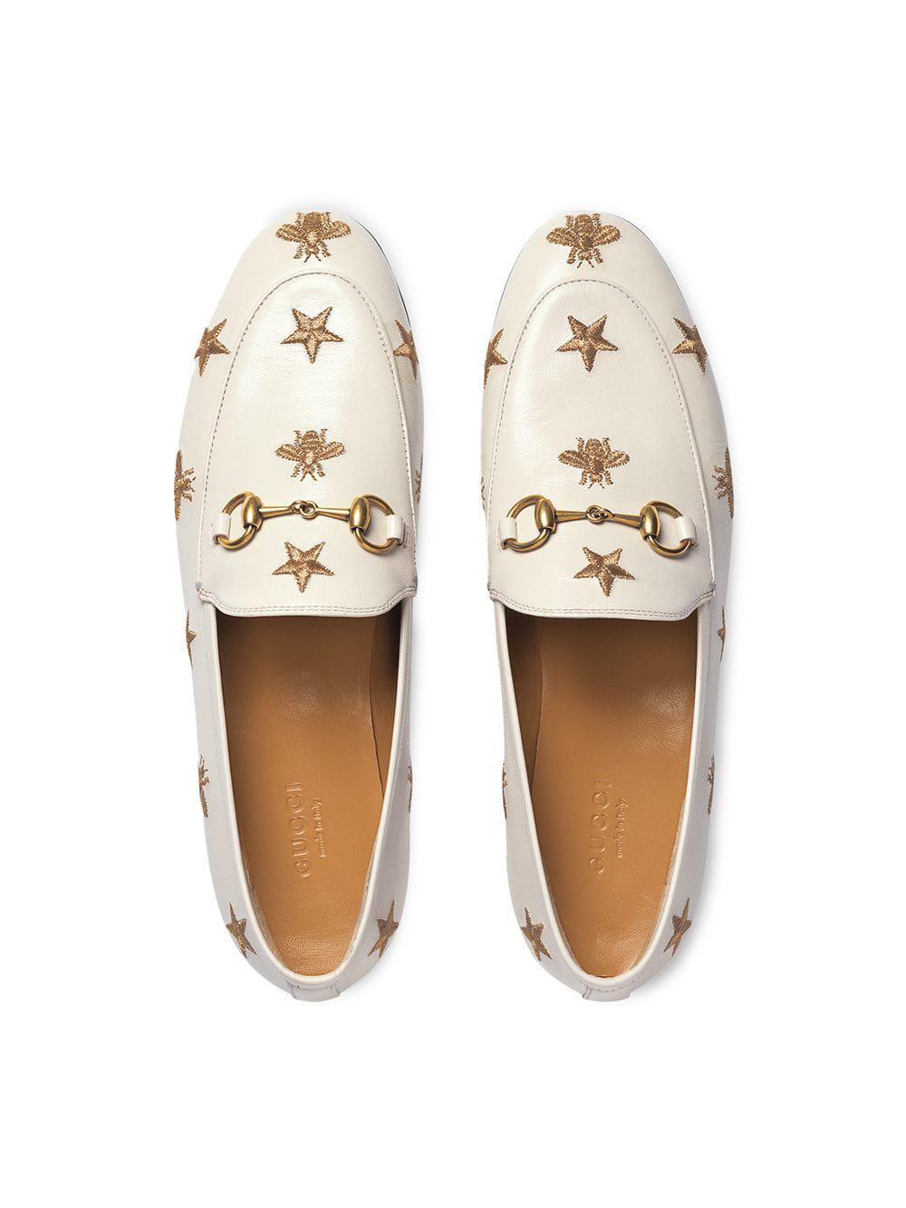 Mocassino Jordaan ricamato di Gucci in Bianco Lyst