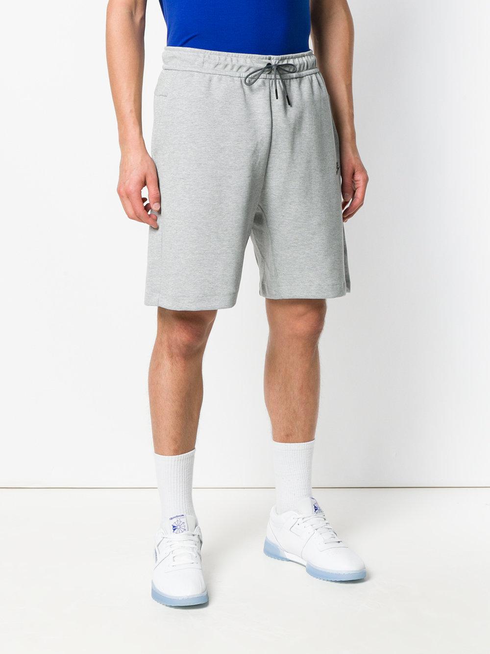 Nike Grey Tech Fleece Shorts in Grey 
