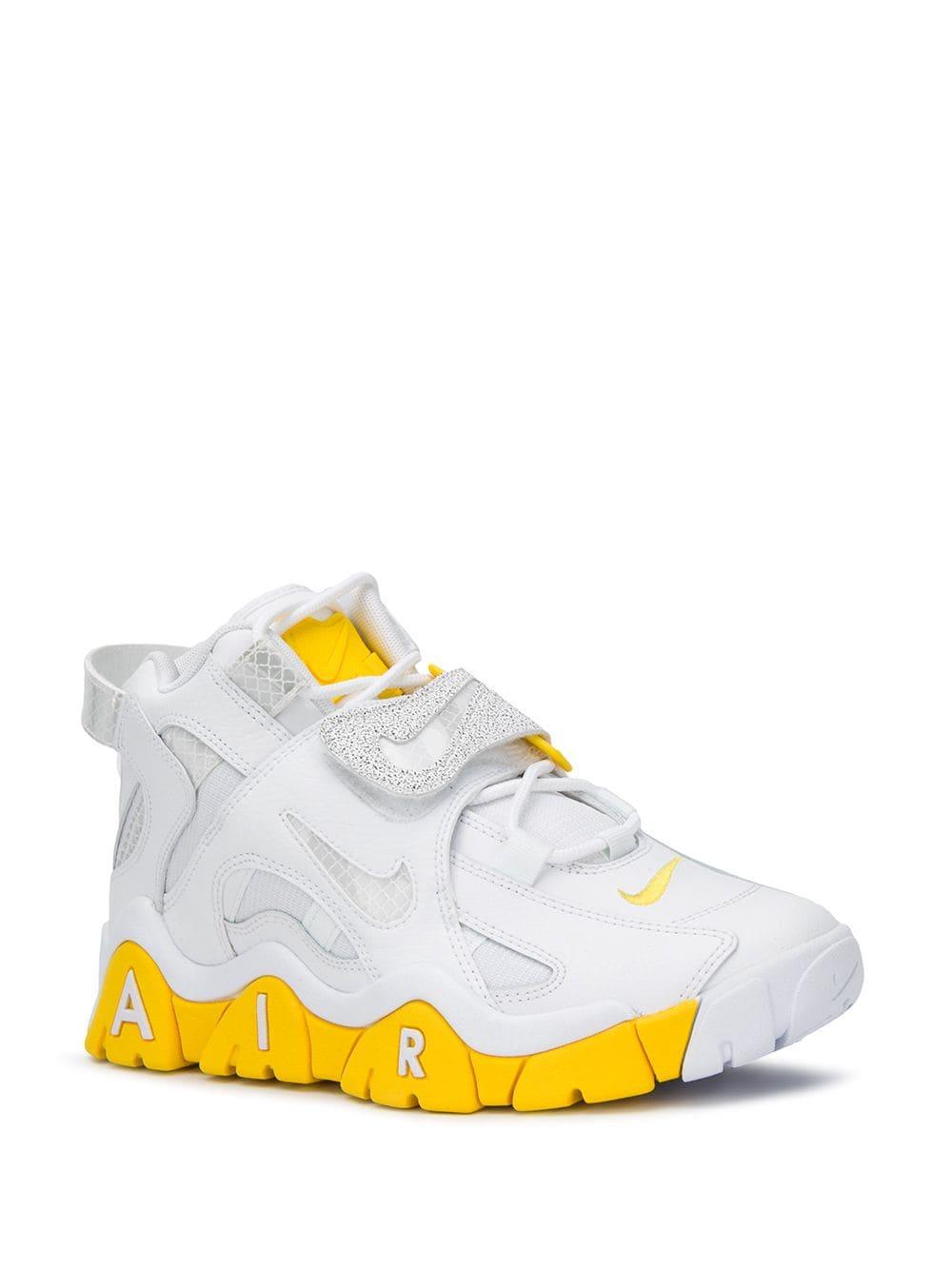 Nike Leather Air Barrage Mid Sneaker in 