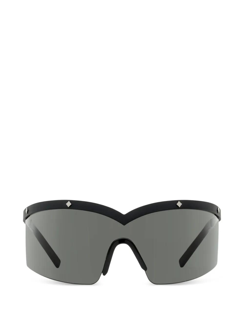 MCM Geometric-Stud Shield Sunglasses in Grey | Lyst UK display picture 2