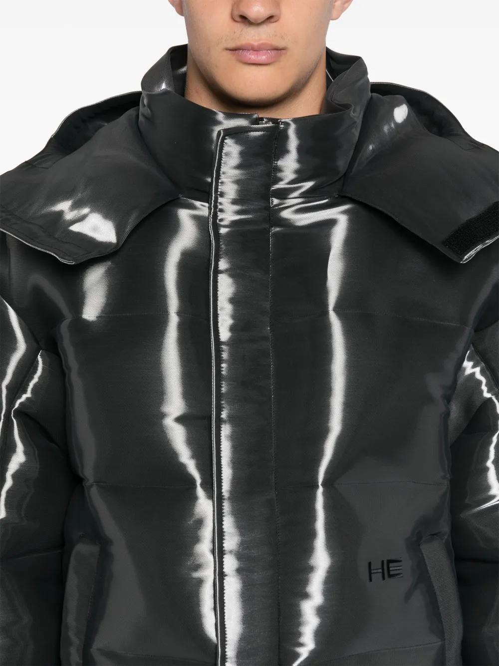 heliot-emil-grey-Liquid-Metal-