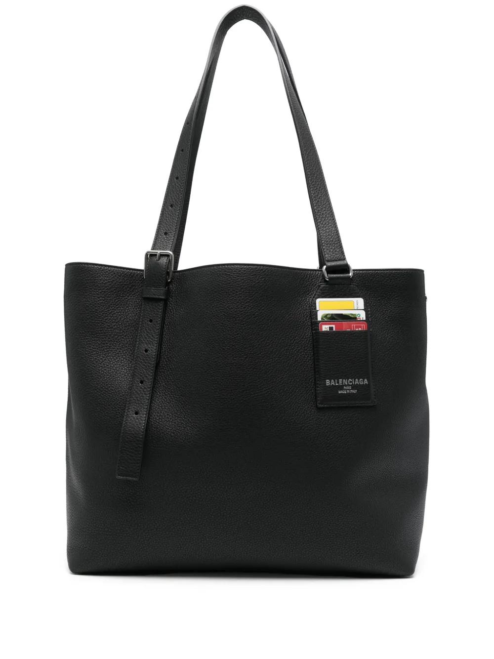 balenciaga-black-Card-Detail- balenciaga-black-Card-Detail-