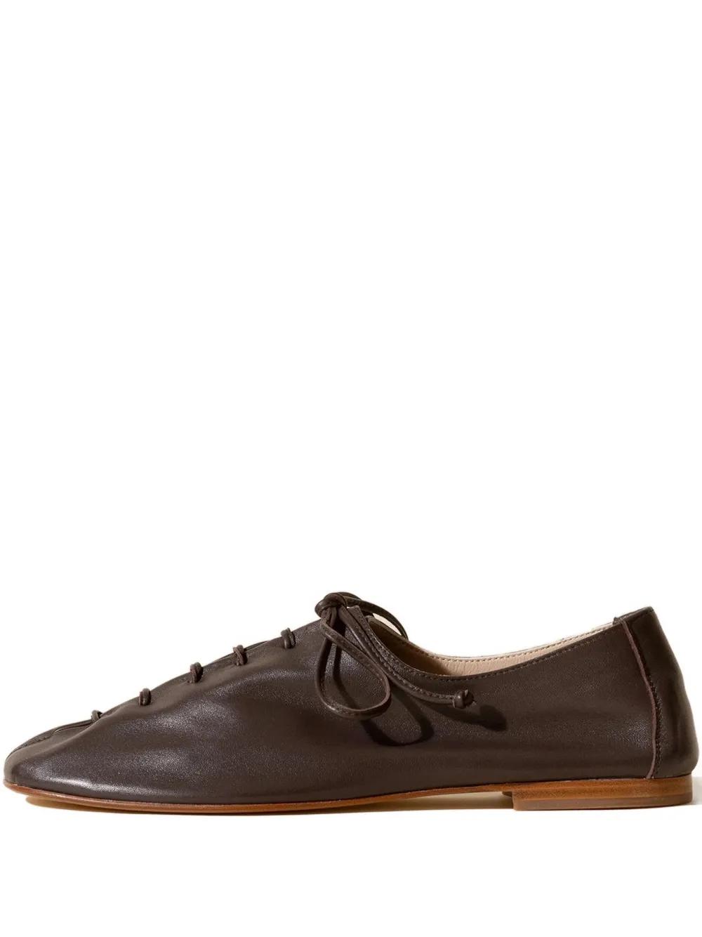 フラットシューズ Hereu Brown Leather Derby Shoe ブラウン Hereu フラットシューズ レディース | Lyst
