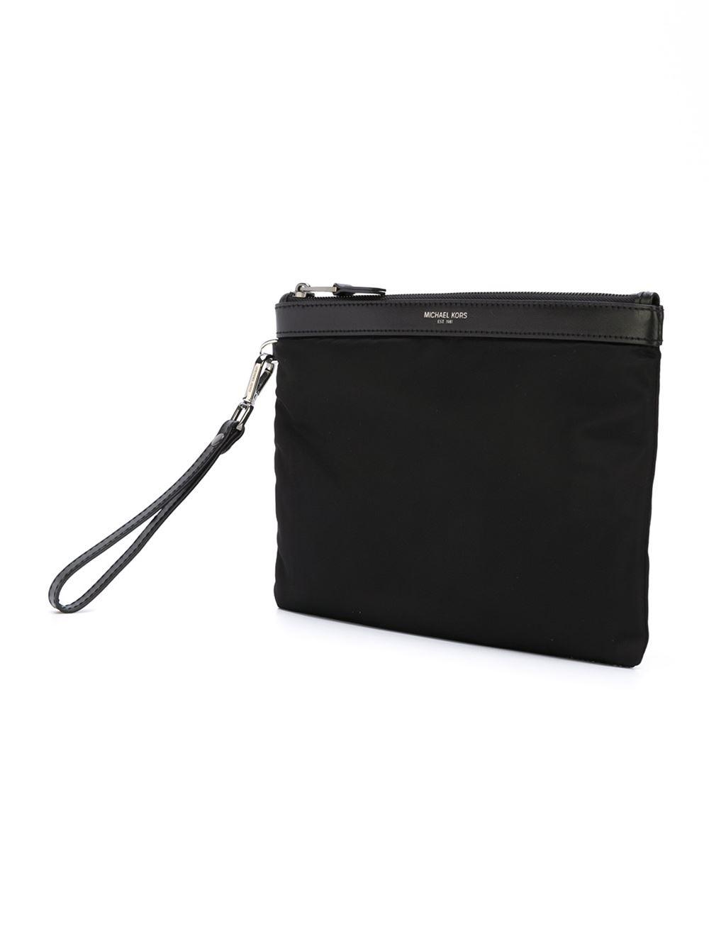 Michael kors wristlet strap hot sale