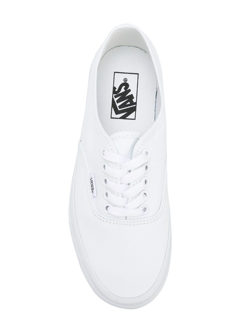 vans black and white lace up