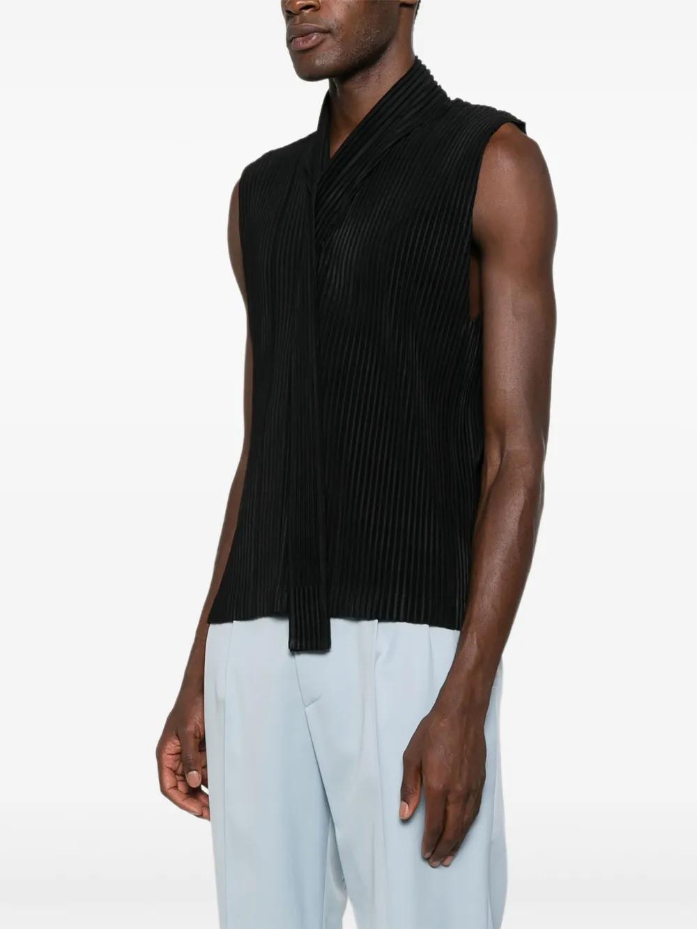 Homme Plissé Issey Miyake Monthly Colors September Top in Black