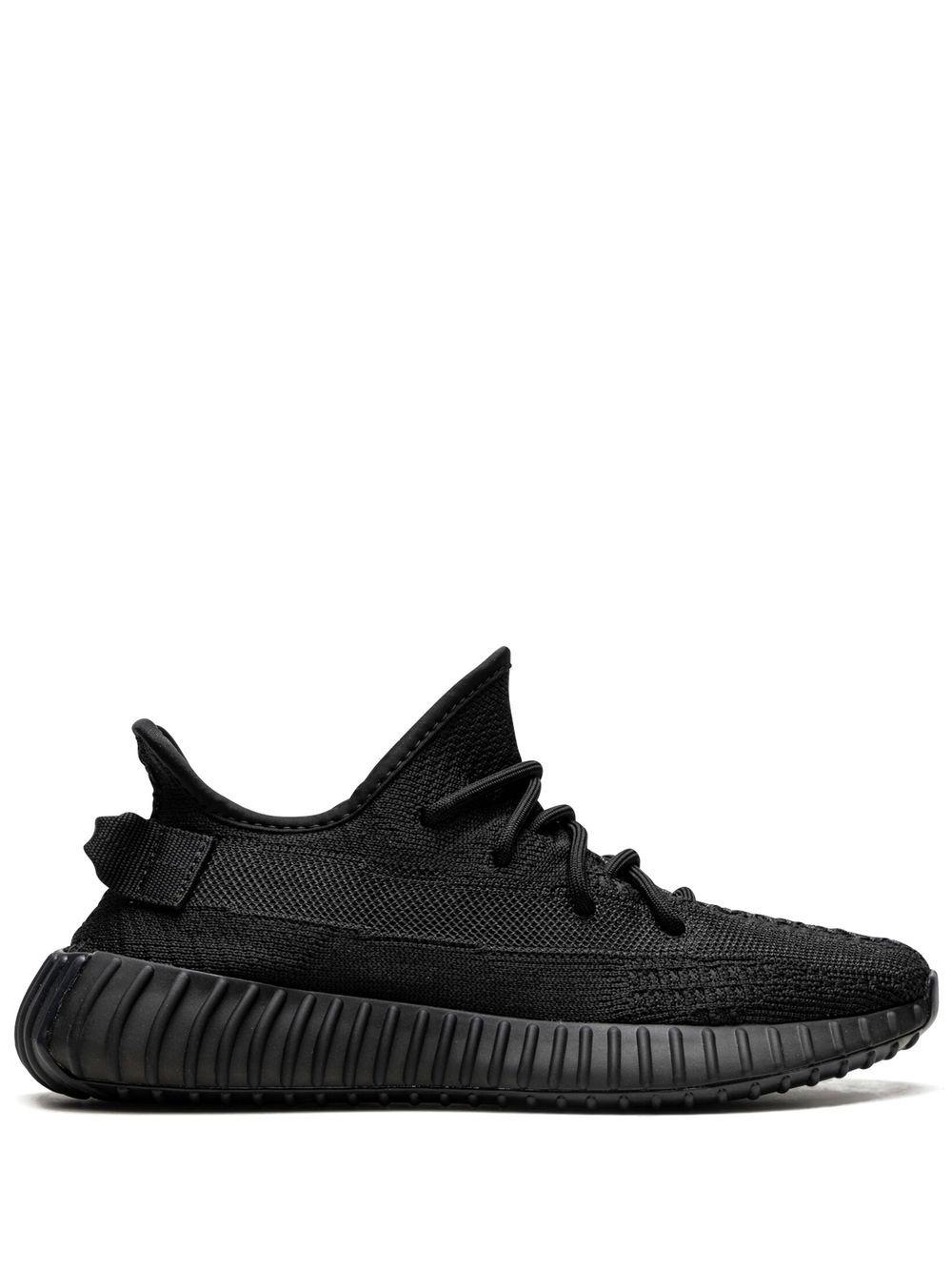 Yeezy Yeezy Boost 350 V2 "onyx" Sneakers in Black for Men | Lyst