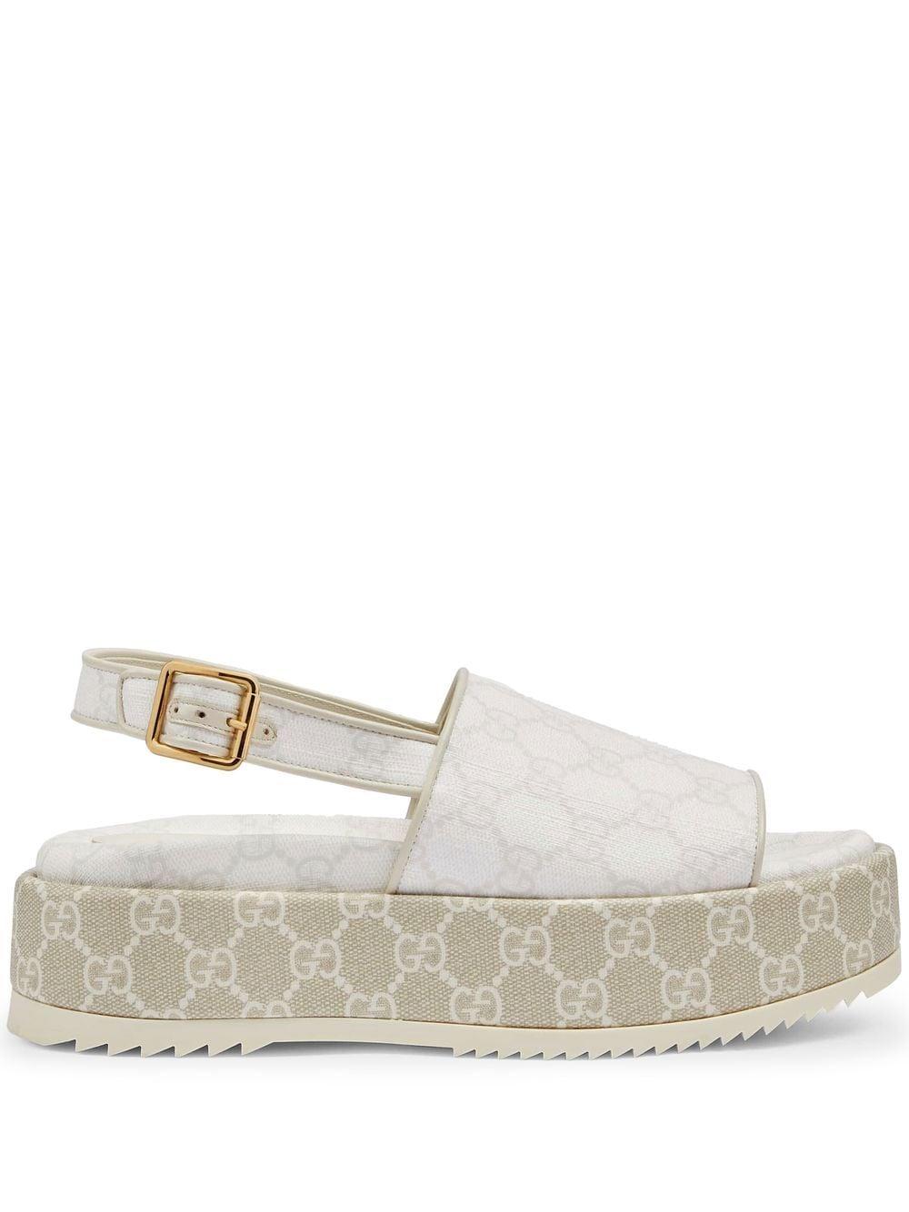 Gucci GG Canvas Print Platform Sandals in White | Lyst