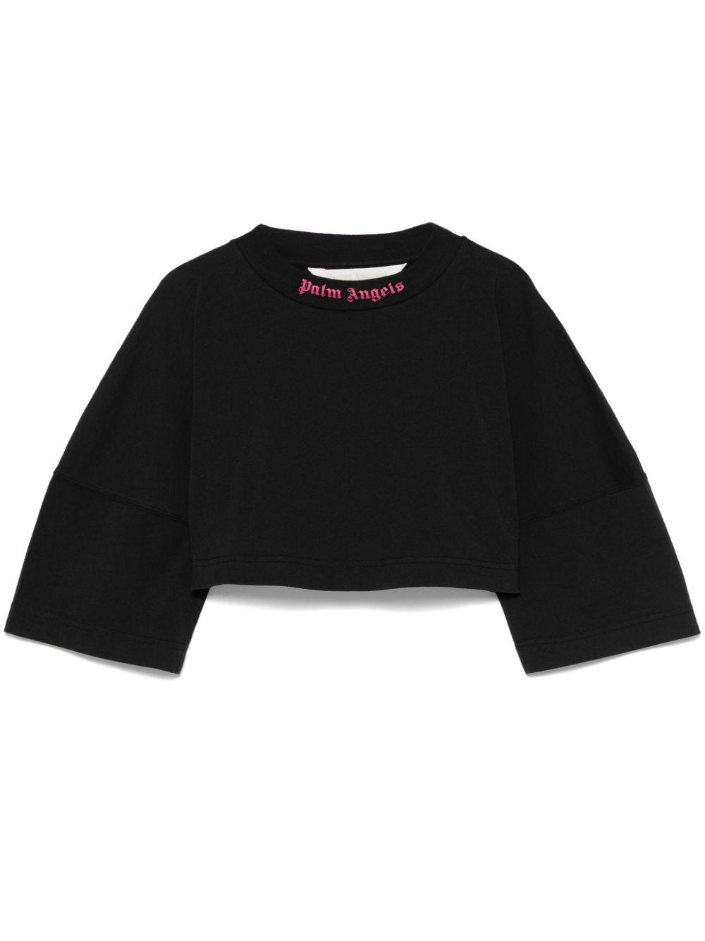 【Palm Angels】テープ ロゴ クロップド Tシャツ Palm Angels - ロゴ テープ クロップド Tシャツ | HBX - ハイプ