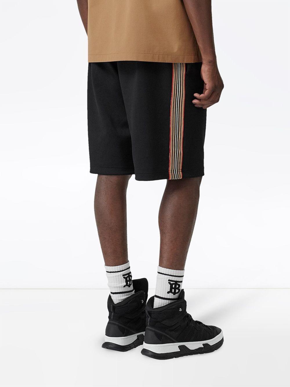 Burberry Cotton Icon Stripe Detail Shorts in Black for Men - Lyst