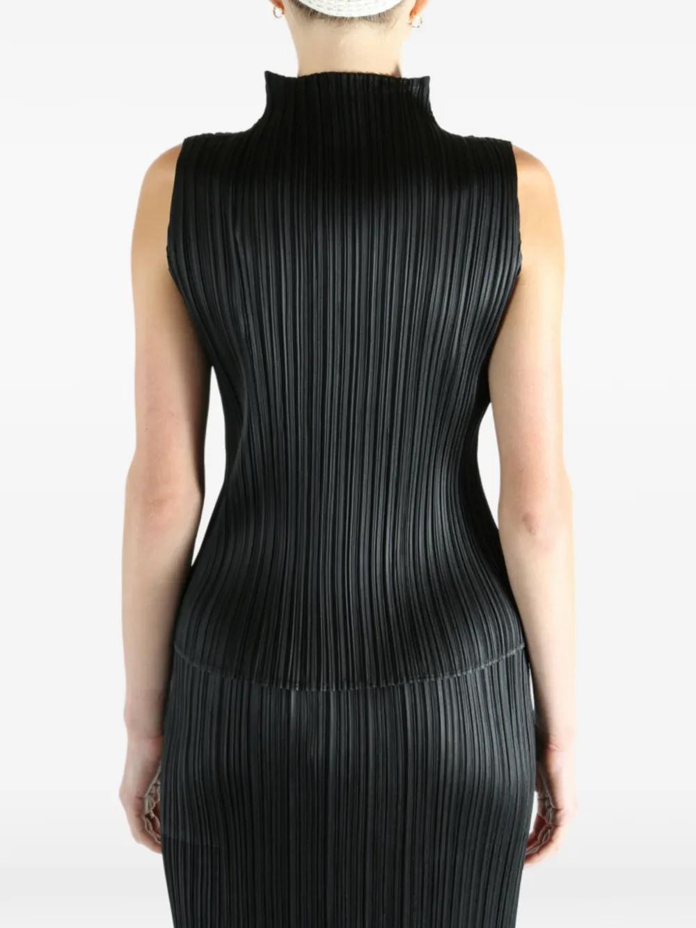Pleats Please Issey Miyake Sleeveless and tank tops for Women